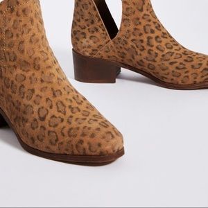 BRAND NEW ANTHROPOLOGIE BOOTIES